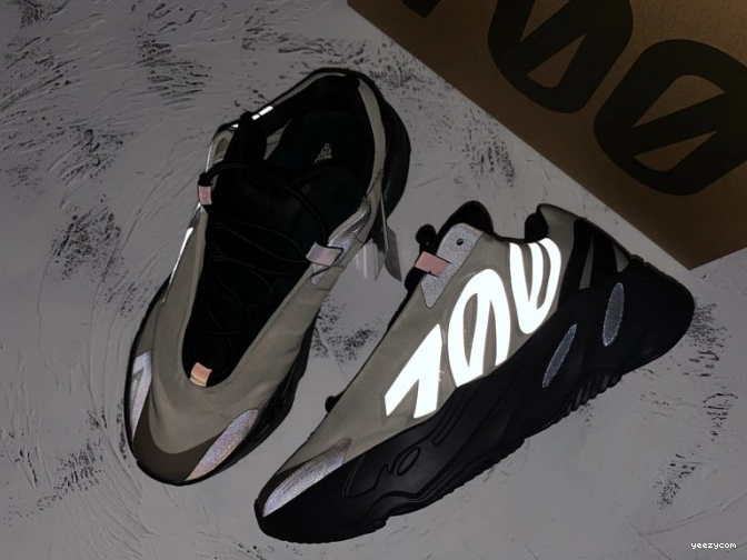 FY3729 Boost MNVN Bone Adidas Yeezy 700 0803